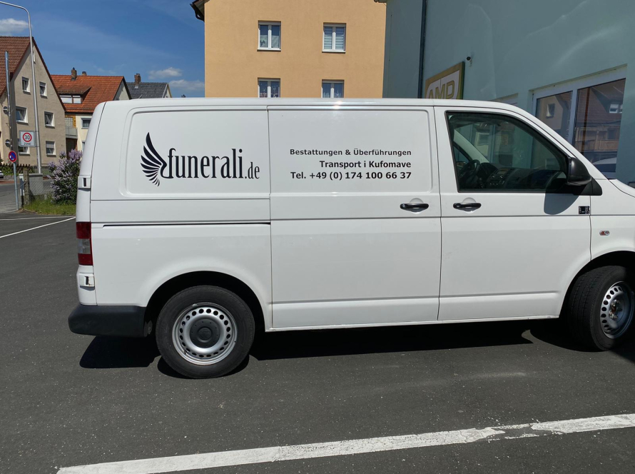 Leichentransport nach Albania